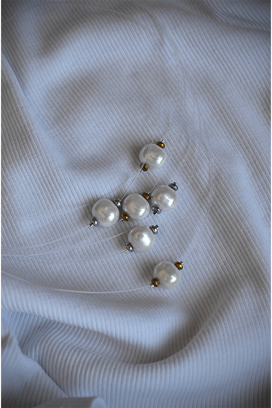"Nematomas" vėrinys su perlų masės akcentine detale 1