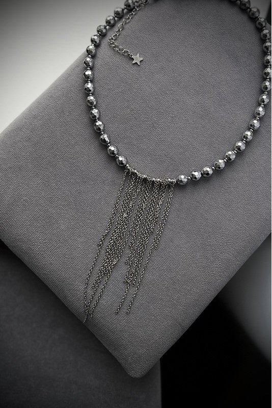 Hematito vėrinys su grandinėlių akcentine detale 3