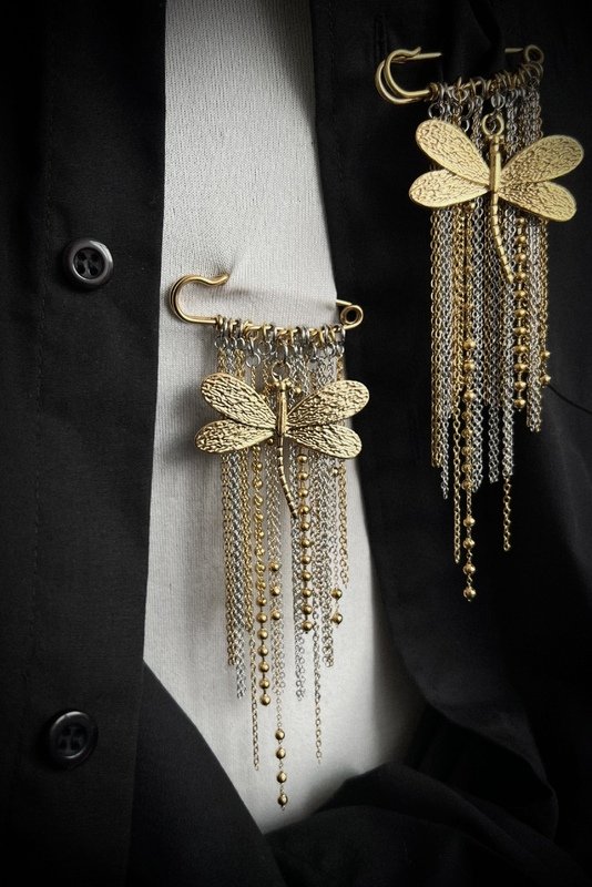 Segė - žiogelis "Laumžirgis" auksas