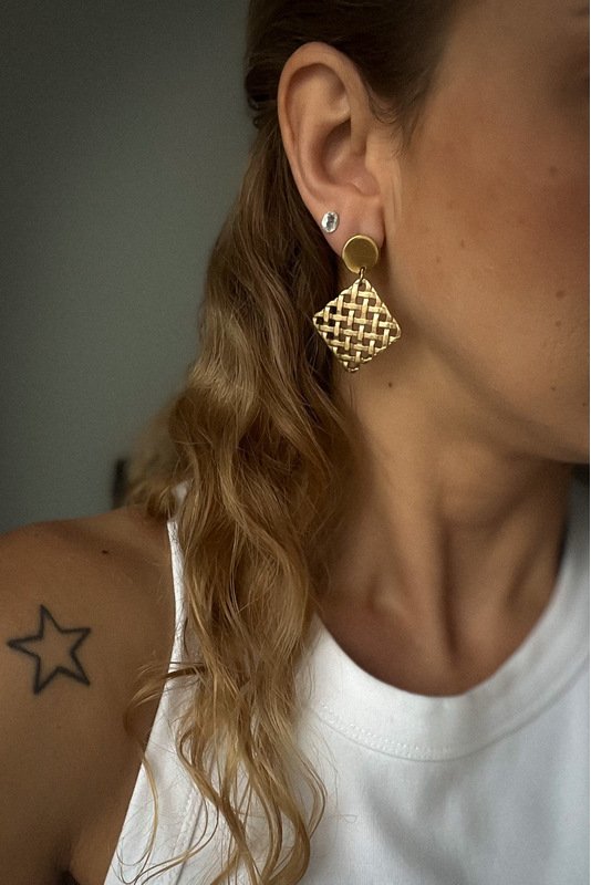 Nerūdijančio plieno auskarai "Auksiniai rombai" 1