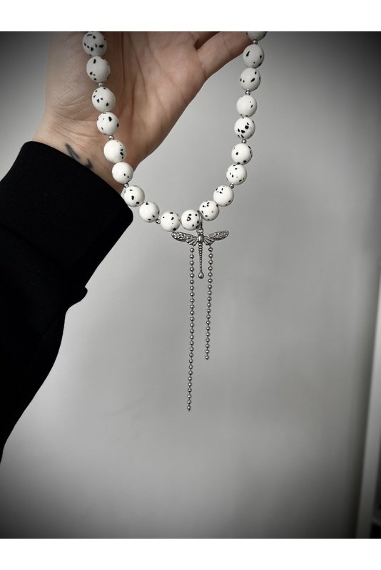 Žadeito vėrinys su laumžirgio pakabuku 2