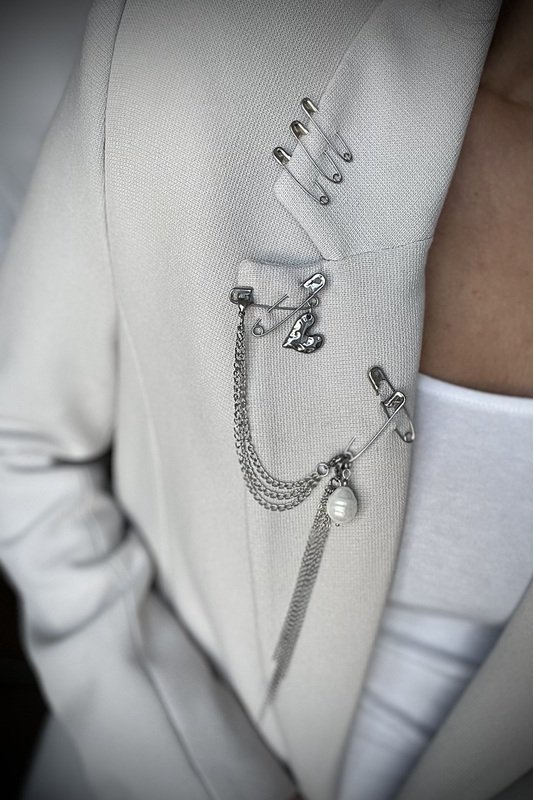 MINI žiogelis su pakabuku 4