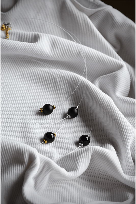 "Nematomas" vėrinys su Šungito/Onikso akcentine detale