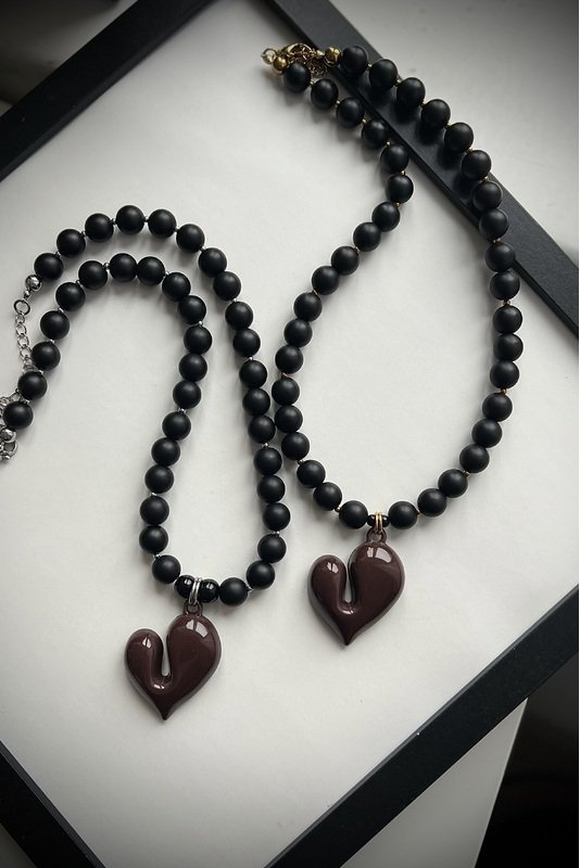 Šungito vėrinys su rudos Širdies pakabuku 2