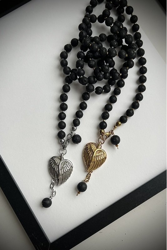 Lavos/Hematito vėrinys "Angelo sparnai" 