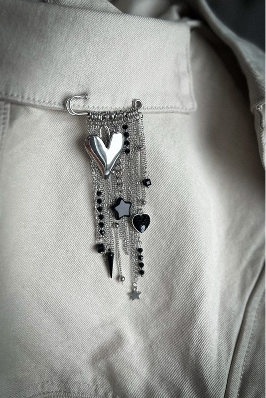  Segė - žiogelis "Širdis" #2/1 sidabras